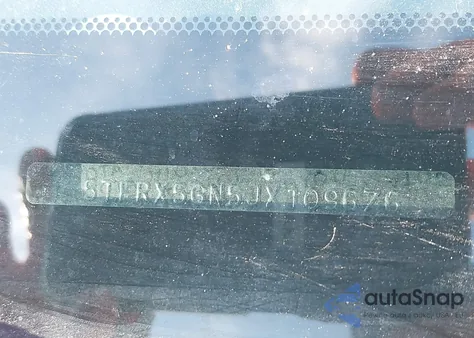 2018 Toyota Tacoma Sr z USA, uszkodzony, nr VIN 5TFRX5GN5JX109676